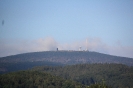 Der Brocken am Morgen des 13.8.2013 von Wernigerode aus gesehen.