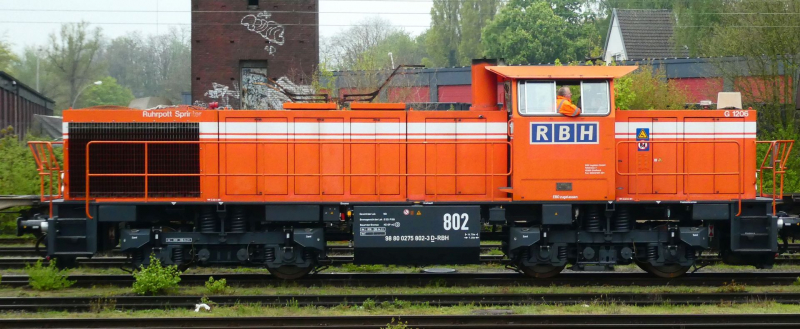 RBH 802 'Ruhrpott Sprinter' am 29.04.2023 in Gladbeck-West